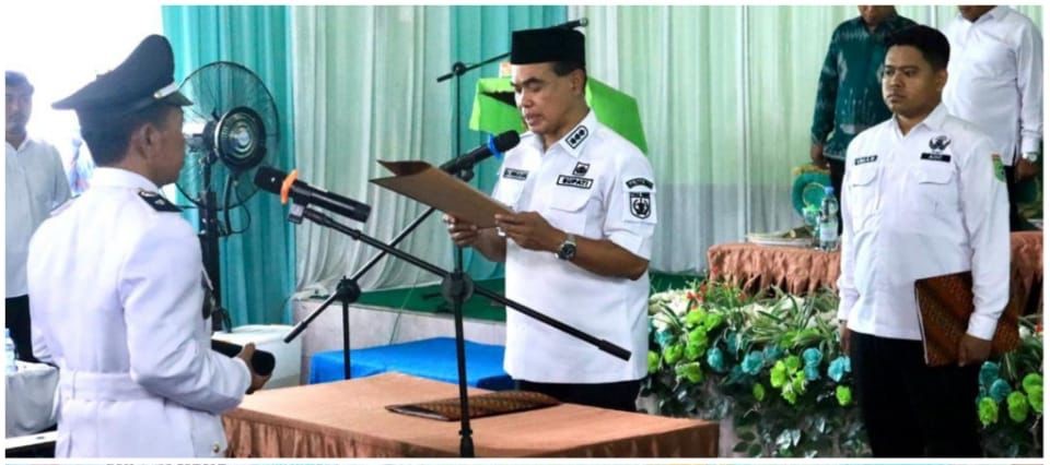 Bupati Tanah Bumbu Lantik Tujuh Kepala Desa di Tiga Kecamatan