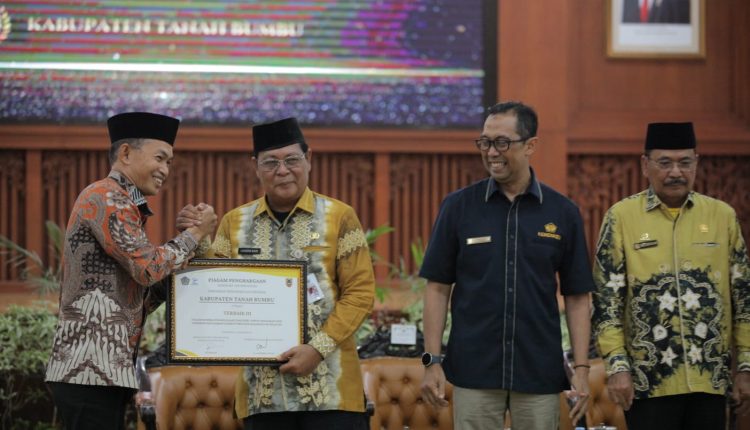 Tanah Bumbu Terbaik ke-3 se-Kalsel Kinerja Pengelolaan DAK Fisik TA 2023