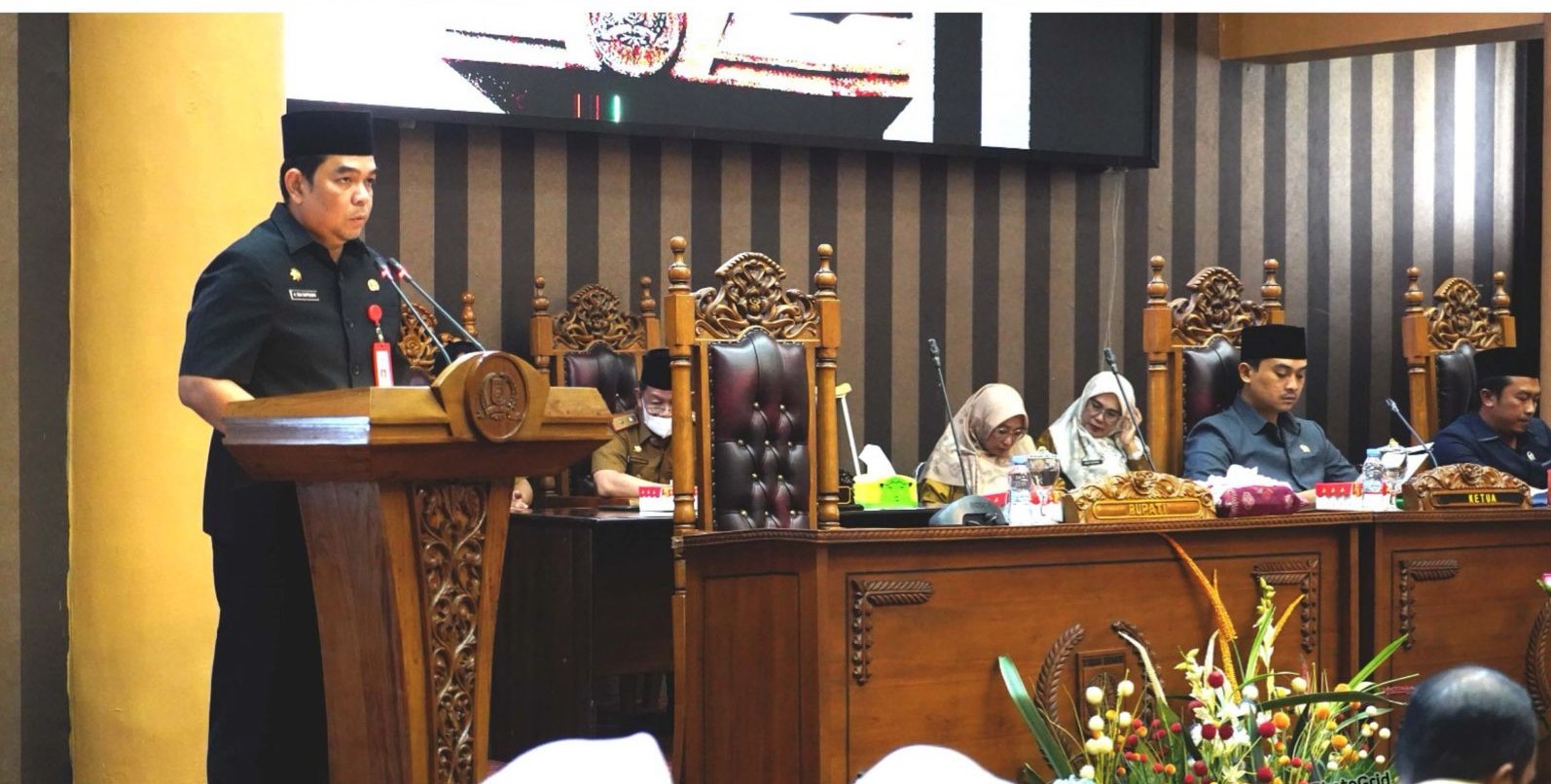 Pemkab Tanbu Sampaikan Raperda Penyertaan Modal Perseroan Daerah Air Minum Bersujud