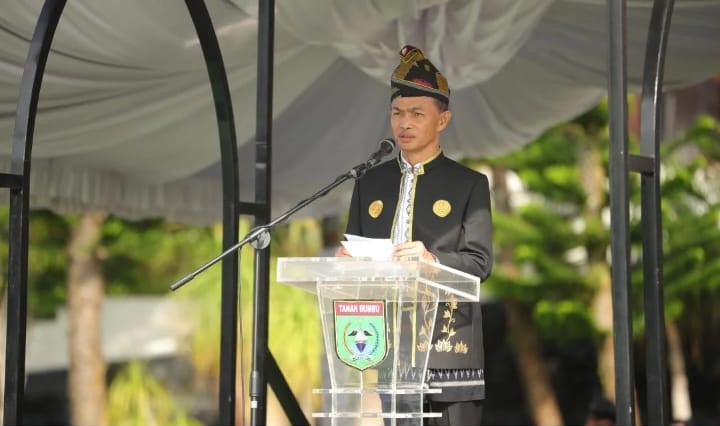 Pemkab Tanbu Gelar Upacara Peringatan Hari Lahir Pancasila