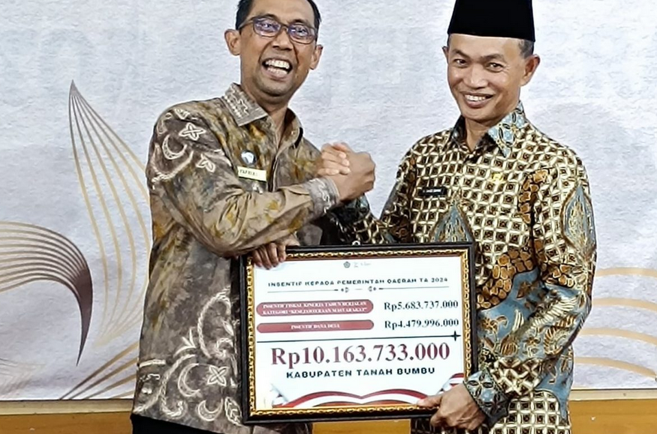 Sekda Ambo Sakka Hadiri FGD Pengelolaan Anggaran Pemerintah Daerah