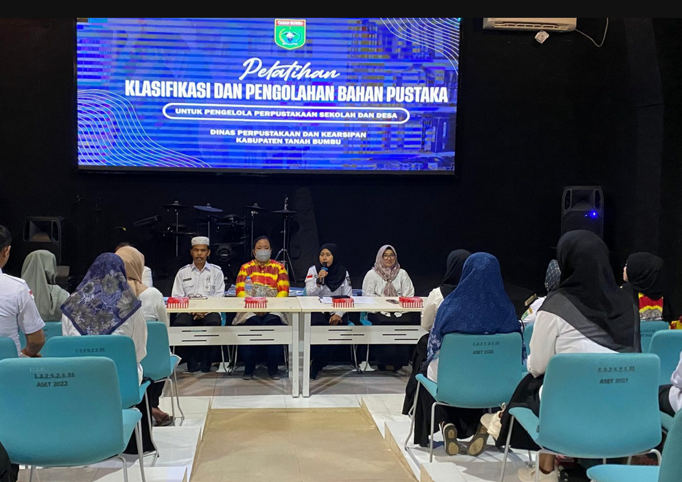 Tingkatkan Kemampuan Pengelola Perpustakaan, Dispersip Tanbu Gelar Pelatihan