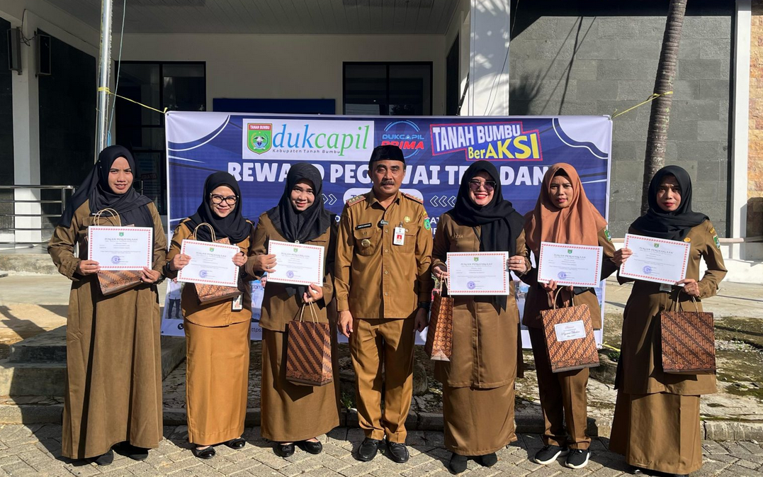 Program Disdukcapil Beri Punishment Demi Profesionalisme Pegawai