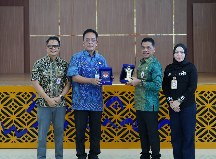 Perdalam Wawasan Kebangsaan, Tanah Bumbu Kirim Paskibraka ke Kampus IPDN Sulsel