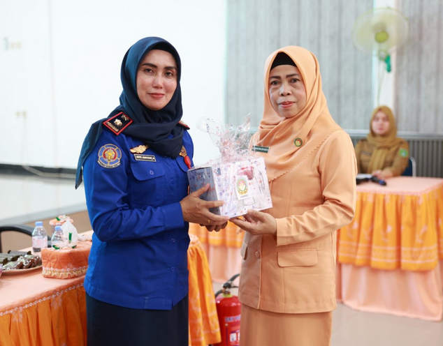 Edukasi Pencegahan Kebakaran Hadir Saat Pertemuan Rutin DWP