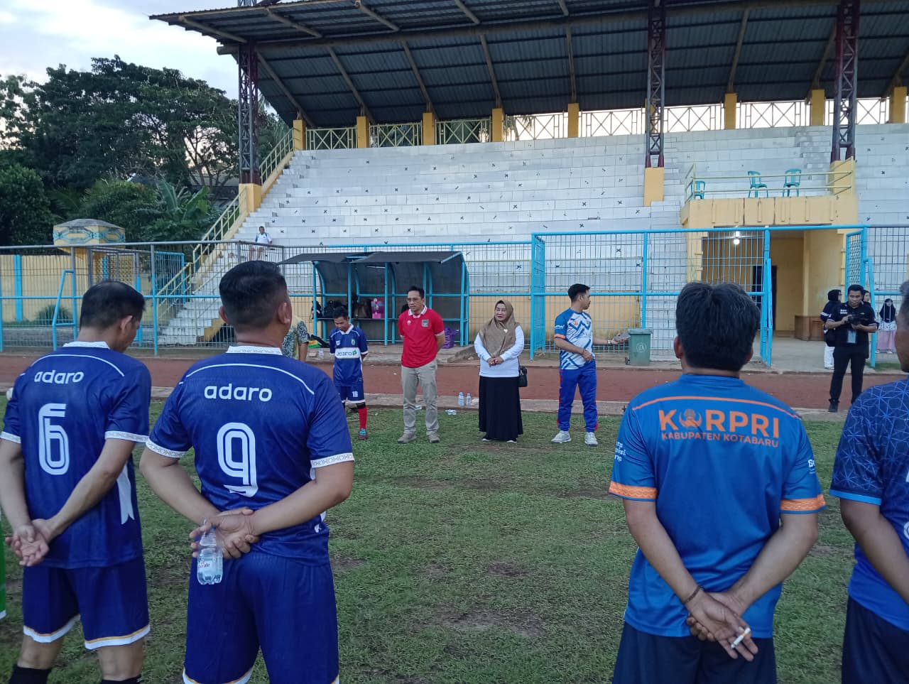 Studi Tiru KORPRI Balangan di Kotabaru, Pertandingan Sepak Bola Jadi Penutup Hangat