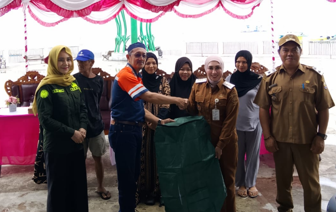 DLH Kotabaru Intensifkan Patroli BAPILAH di Pemukiman Pesisir