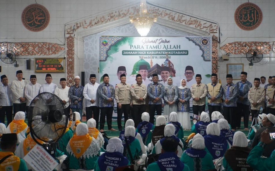 Pelepasan Jemaah Haji Kabupaten Kotabaru Sebanyak 309 Menuju Tanah Suci