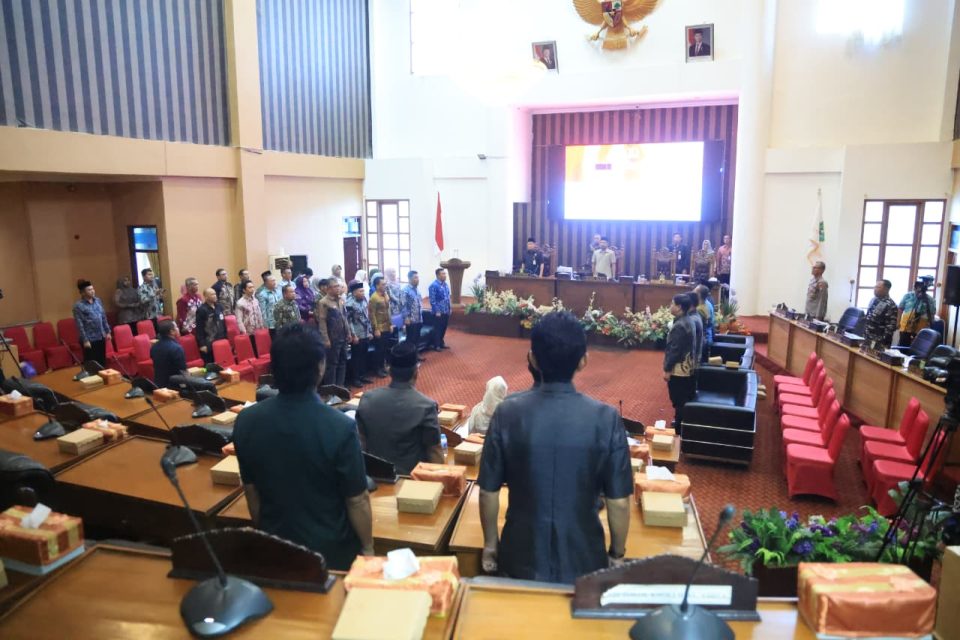 Pemkab Tanah Bumbu Sampaikan LPj APBD 2025